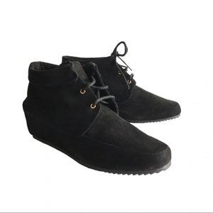 American Eagle Black Faux Suede Women’s Booties US Size 7.5